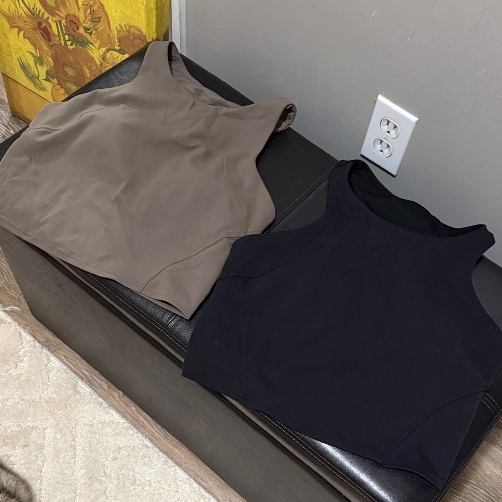 FOUR Lululemon Wunder Train/ Invigorate Training tanks -- will not separate! - Picture 8 of 9